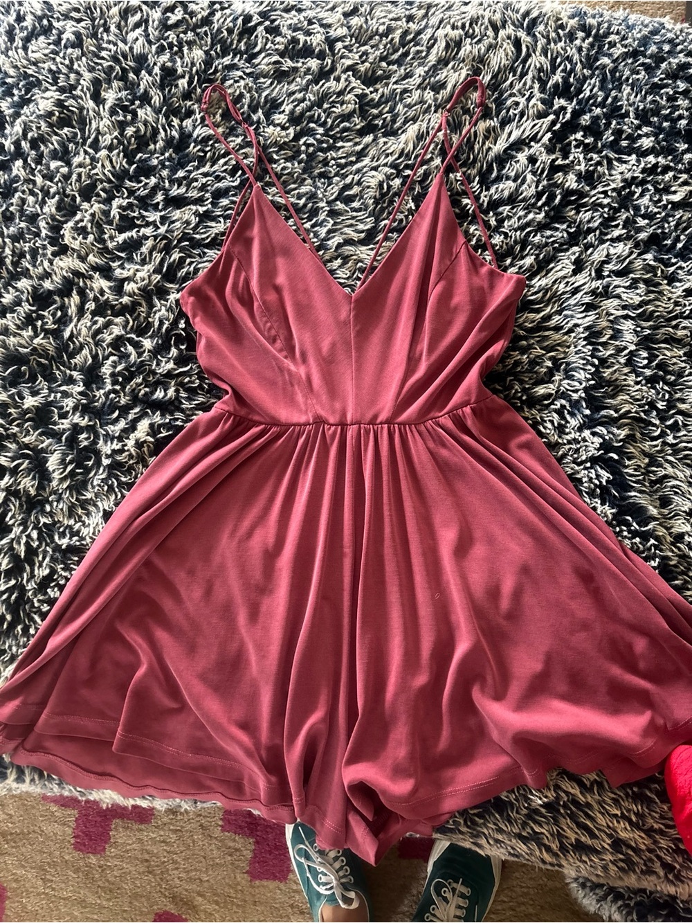 silence + noise Dusty Rose V-Neck Spaghetti Strap Romper